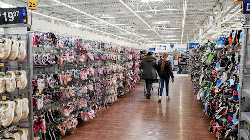 Discount Store «Walmart», reviews and photos, 150 Barnum Avenue Cutoff, Stratford, CT 06614, USA