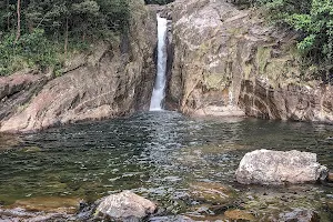 Waranagala waterfall image