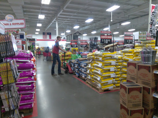 Home Improvement Store «Tractor Supply Co.», reviews and photos, 3350 N Central Expy, McKinney, TX 75071, USA