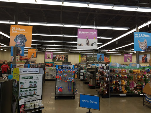 Pet Supply Store «Petco Animal Supplies», reviews and photos, 6720 Fox Centre Pkwy, Gloucester Courthouse, VA 23061, USA