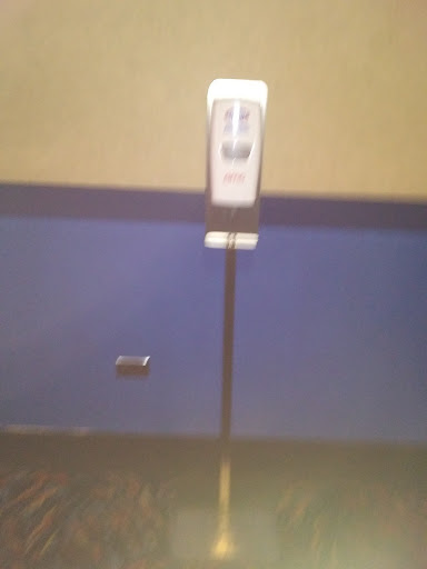 Movie Theater «AMC Showplace Village Crossing 18», reviews and photos, 7000 Carpenter Rd, Skokie, IL 60077, USA