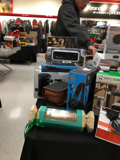 Department Store «T.J. Maxx», reviews and photos, 3445 Princeton Rd, Hamilton, OH 45011, USA