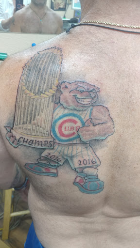 Tattoo Shop «Big Dog Tattoos», reviews and photos, 111 S Jefferson St, Mount Pleasant, IA 52641, USA