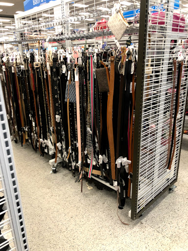 Clothing Store «Ross Dress for Less», reviews and photos, 2 Miracle Mile, Coral Gables, FL 33134, USA