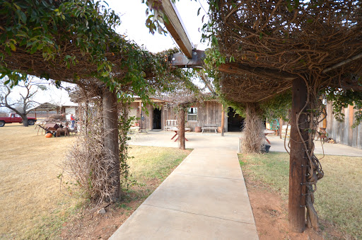 Winery «Barking Rocks Vinyard & Winery», reviews and photos, 1919 Allen Ct, Granbury, TX 76048, USA