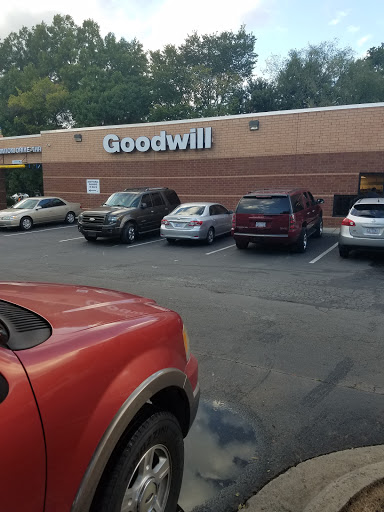 Thrift Store «Goodwill - Albemarle Rd», reviews and photos