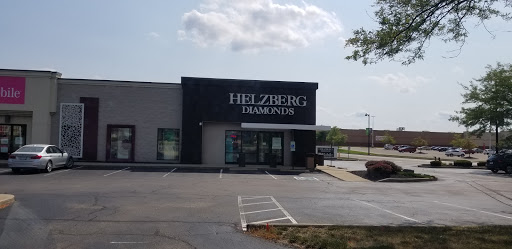 Jewelry Store «Helzberg Diamonds», reviews and photos, 2290 Miamisburg Centerville Rd, Dayton, OH 45459, USA