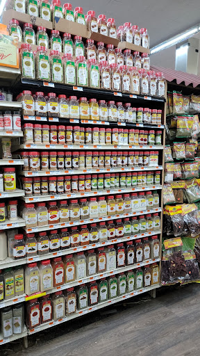 Supermarket «Little Apple Market», reviews and photos, 630 N 7th St, Allentown, PA 18102, USA