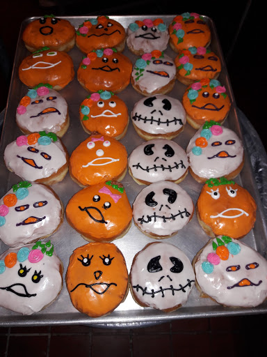 Bakery «Aliso Bakery & Donuts», reviews and photos, 23411 Aliso Viejo Pkwy, Aliso Viejo, CA 92656, USA