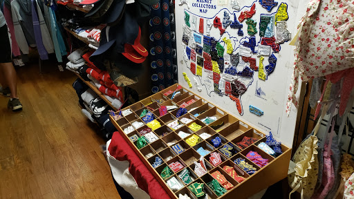 Gift Shop «Blue & Gray Gift Shop», reviews and photos, 531 Baltimore St, Gettysburg, PA 17325, USA
