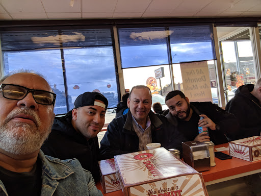 Donut Shop «Munster Donuts», reviews and photos, 8314 Calumet Ave, Munster, IN 46321, USA