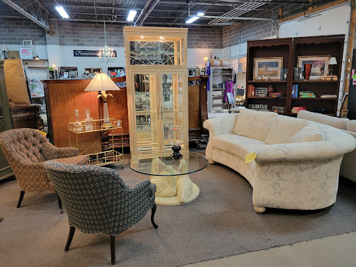 Thrift Store «Transitional Treasures», reviews and photos, 601 Towpath Rd e, Broadview Heights, OH 44147, USA