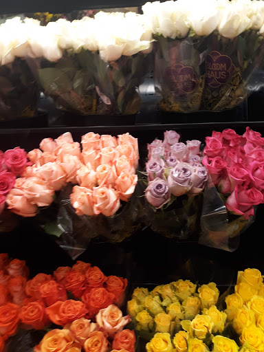 Shopping Mall «Citi Center Shopping Center», reviews and photos, 2685 Metropolitan Pkwy SW, Atlanta, GA 30315, USA