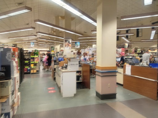 State Liquor Store «NH Liquor & Wine Outlet», reviews and photos, 500 Woodbury Ave, Portsmouth, NH 03801, USA