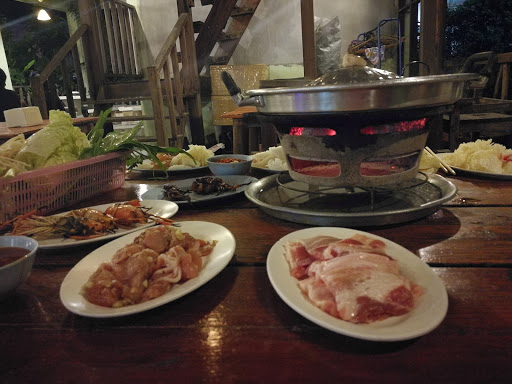 Cherngtalay Goongkata Buffet Hot Pot