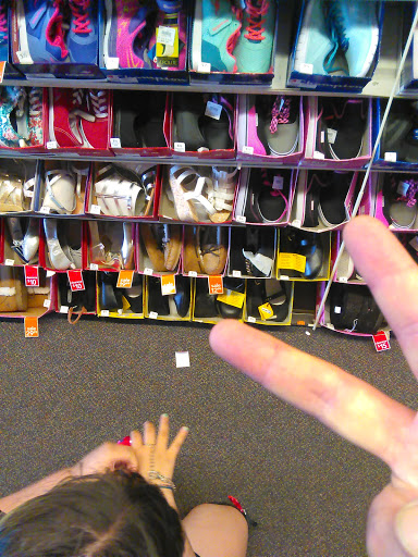 Shoe Store «Payless ShoeSource», reviews and photos, 1045 N Wilson Way, Stockton, CA 95205, USA