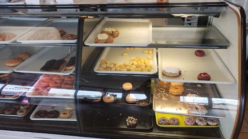 Donut Shop «Walton Donuts», reviews and photos, 10920 S Parker Rd, Parker, CO 80134, USA