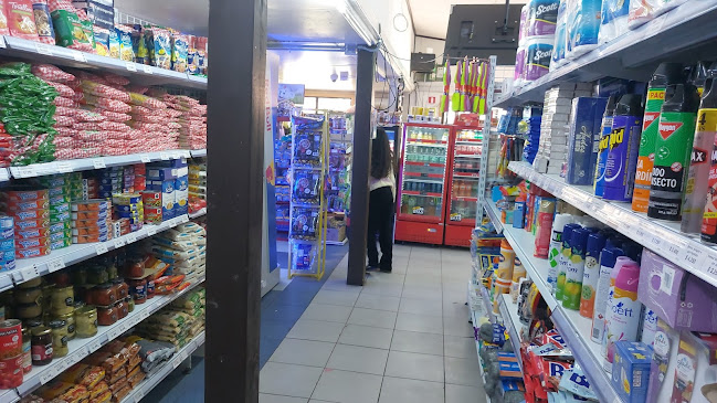 Teléfono de carniceria fruteria estacion