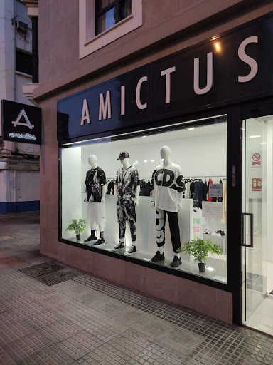 Amictus