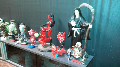 Tattoo Shop «Infinite Lives Tattoo», reviews and photos, 226 N Plains Industrial Rd, Wallingford, CT 06492, USA