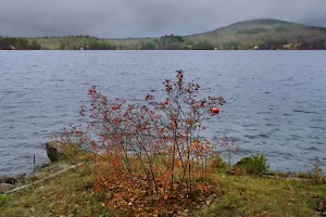 Lac Brompton image