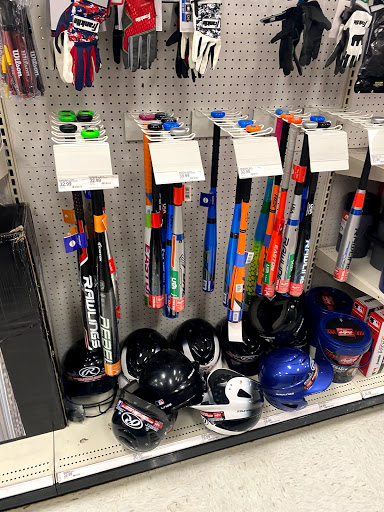 Department Store «Target», reviews and photos, 160 N Research Pl, Central Islip, NY 11722, USA