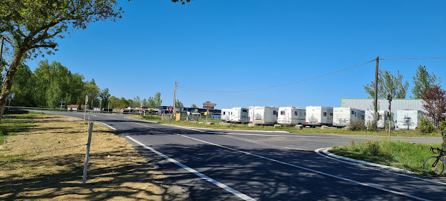 http://www.arnocampingcar-gers.fr/?utm_source=gmb