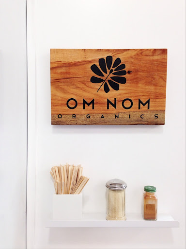 Health Food Store «Om Nom Organics», reviews and photos, 215 W 9th St, Los Angeles, CA 90014, USA