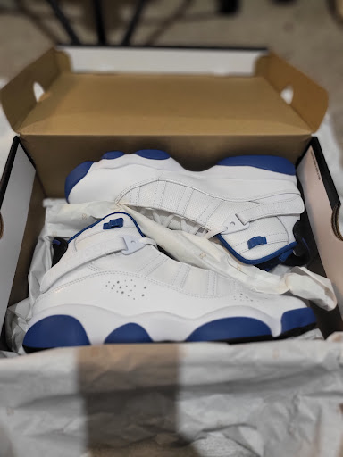 Shoe Store «Foot Locker», reviews and photos, 1100 N Wesleyan Blvd, Rocky Mount, NC 27804, USA