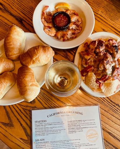 Family Restaurant «California Dreaming Restaurant», reviews and photos, 401 Main St, Columbia, SC 29201, USA