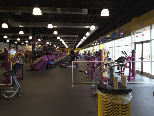 Gym «Planet Fitness», reviews and photos, 1040 S Broadway, Hicksville, NY 11801, USA