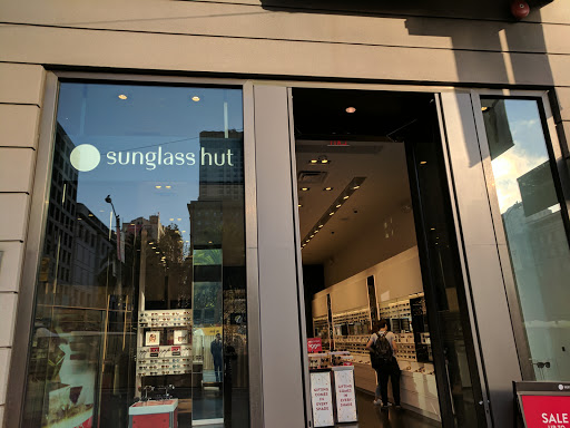 Sunglass Hut