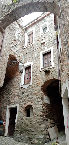 Castelvecchio di Rocca Barbena 17034 Castelvecchio di Rocca Barbena SV, Italia