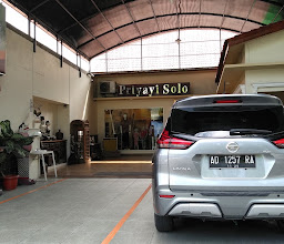 Batik Priyayi Solo photo