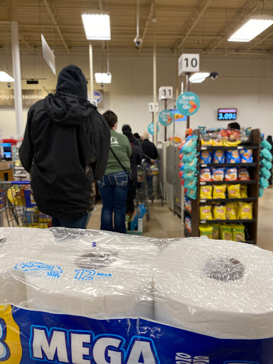 Grocery Store «Kroger», reviews and photos, 26400 Ford Rd, Dearborn Heights, MI 48127, USA