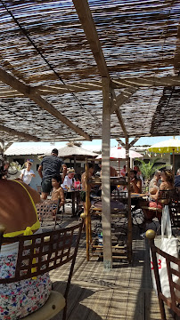 Atmosphère du Restaurant Bambou Palm Beach à Saintes-Maries-de-la-Mer - n°18