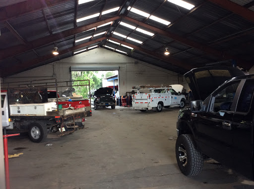 Auto Repair Shop «Mullins Automotive & Truck Services», reviews and photos, 726 N Magnolia Ave, Ocala, FL 34475, USA
