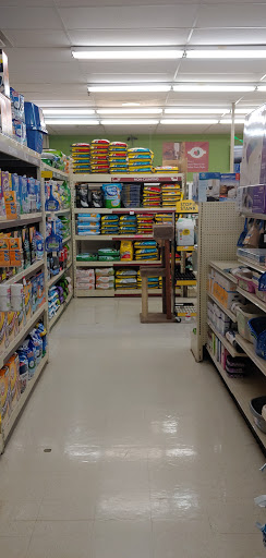 Pet Supply Store «Pet Supplies Plus», reviews and photos, 18610 W Bluemound Rd, Brookfield, WI 53045, USA