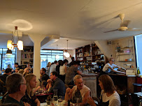 Atmosphère du Restaurant français Restaurant Au Passage à Paris - n°8