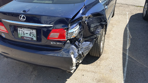Auto Body Shop «Service King Collision Repair of Downtown Nashville», reviews and photos, 200 Main St, Nashville, TN 37213, USA