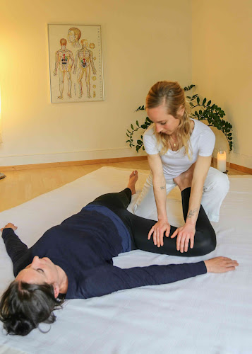 Kommentare und Rezensionen über Medizinische Massage just breathe