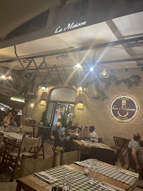 Atmosphère du Restaurant LA MAISON BY TRIPODI à Cannes - n°10