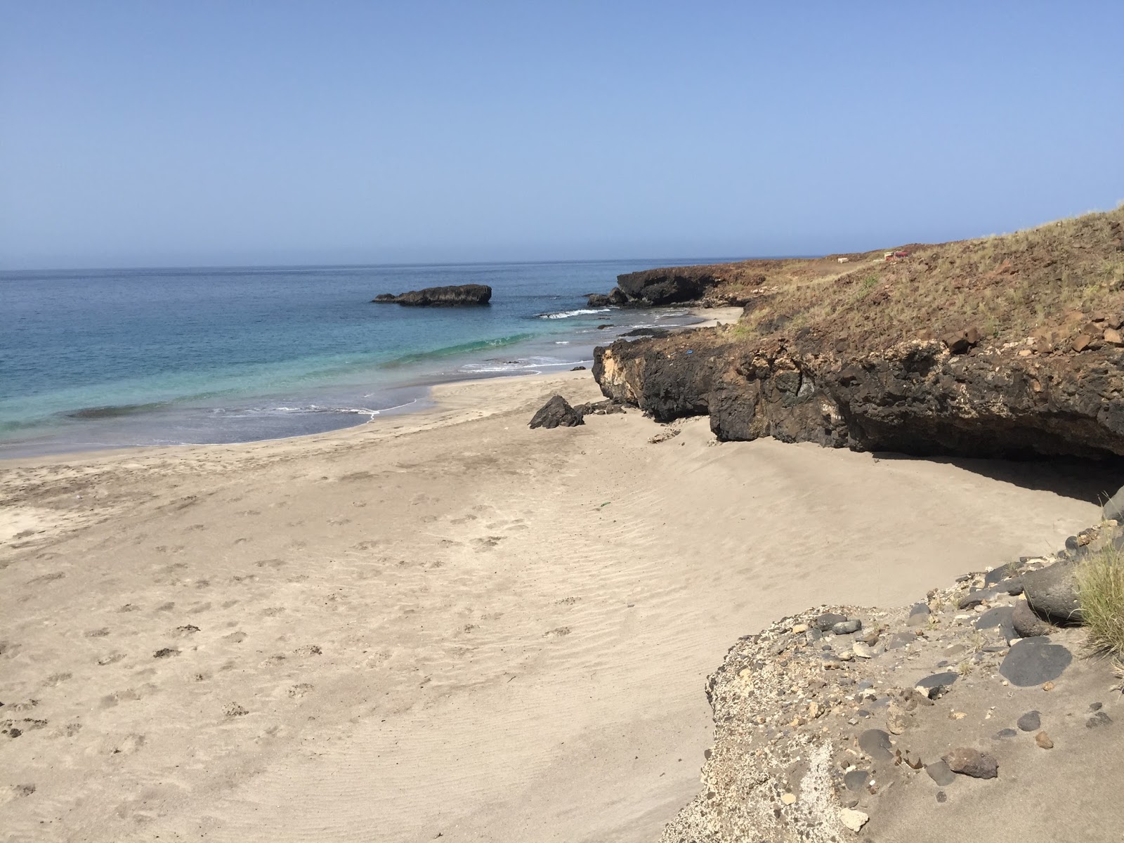 Foto di Baixo Rocha con spiaggia spaziosa