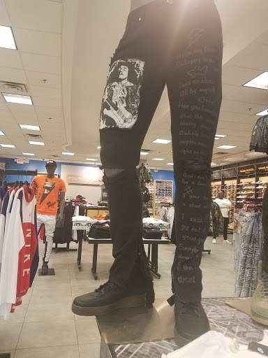 Shopping Mall «Mall St. Vincent», reviews and photos, 1133 St Vincent Ave #200, Shreveport, LA 71104, USA