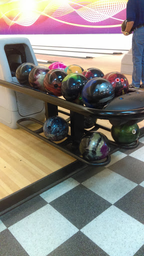 Bowling Alley «Bonnyman Bowling Center», reviews and photos, Molly Pitcher Dr, Camp Lejeune, NC 28547, USA