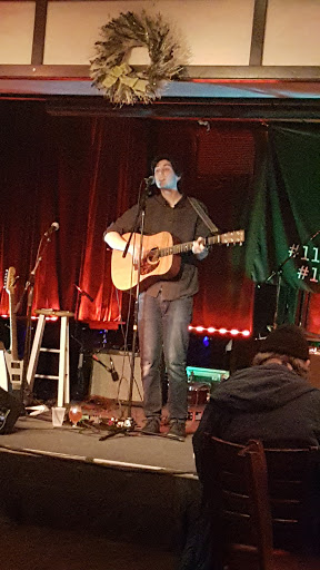 Bar & Grill «10th Street Live Bar & Grill», reviews and photos, 104 N 10th St, Kenilworth, NJ 07033, USA