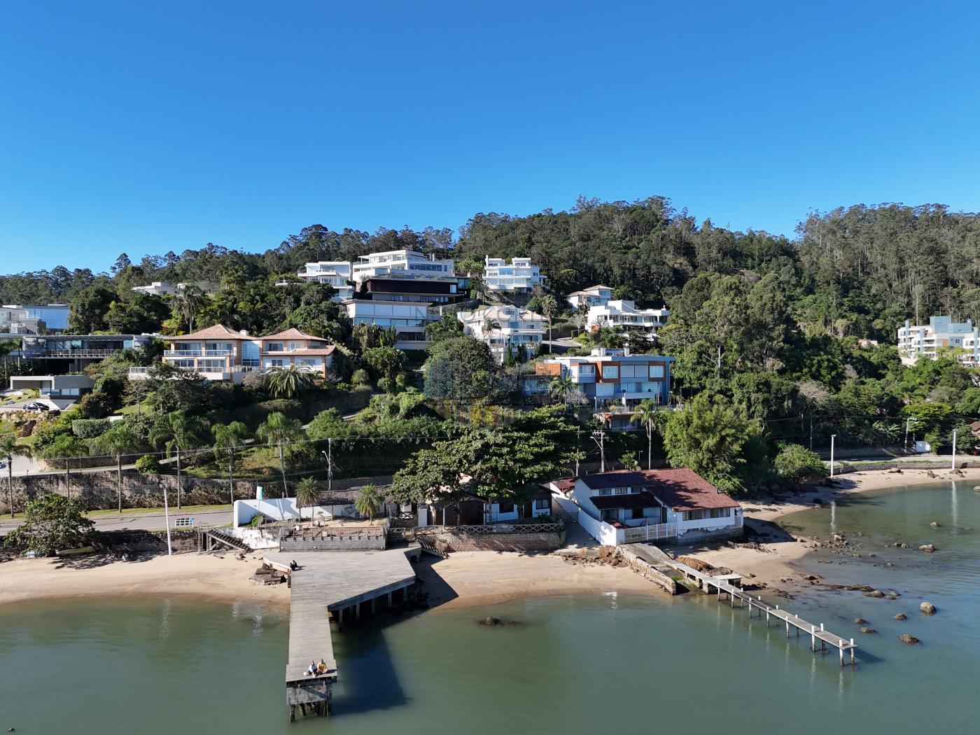 Foto de Praia dos Fufos con arena beige superficie