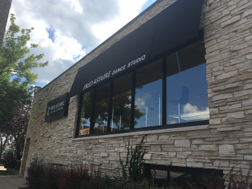 Dance School «Fred Astaire Dance Studio of Milwaukee», reviews and photos, 625 E St Paul Ave, Milwaukee, WI 53202, USA