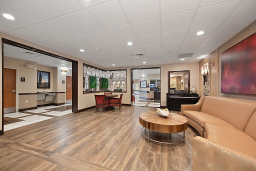 Healdsburg Senior Living image