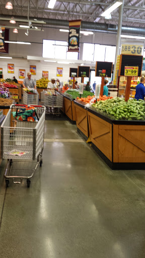 Supermarket «Super King Market», reviews and photos, 2260 Lincoln Ave, Altadena, CA 91001, USA
